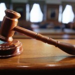 Il lavoratore depresso che esce e si diverte durante la malattia non può essere licenziato