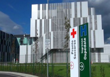 Prato, donna morta per dopo assunzione di paracetamolo: medico e infermiera accusati di omicidio colposo