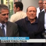 Berlusconi dimesso ringrazia gli infermieri e si scandalizza per il loro misero stipendio
