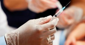 Impara a fare le "punture" con una sola lezione in Parafarmacia. Interviene l'OPI di Padova
