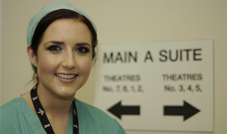 Regno Unito: nascono i primi Surgical Care Practitioners, infermieri che sostituiranno il chirurgo in sala operatoria