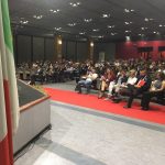 Gli infermieri di camera operatoria devono migliorare la comunicazione