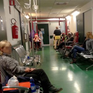 La solita emergenza delle feste natalizie: turni massacranti per gli infermieri nelle aziende sanitarie piemontesi e il silenzio della Regione