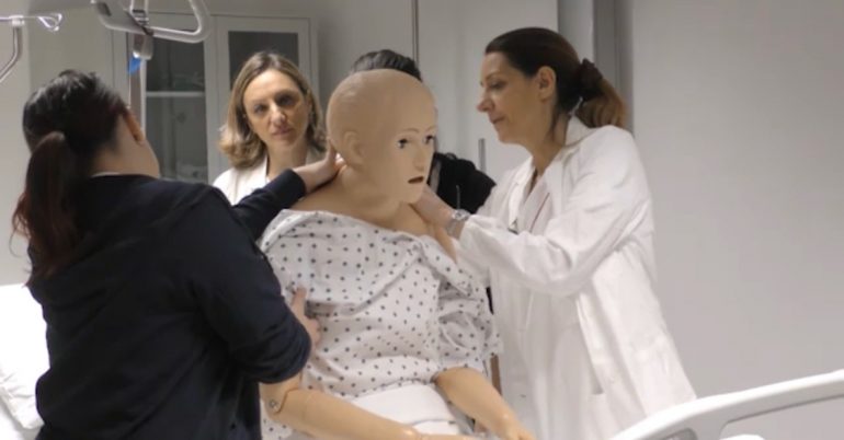 Modena: inaugurato laboratorio robotizzato per i futuri infermieri grazie ad una donazione milionaria