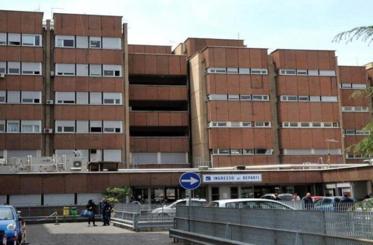 Reggio Calabria, il Tar sospende il bando per l'assunzione di infermieri