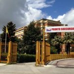 Troppi codici rossi in pronto soccorso: paziente con influenza picchia infermiera