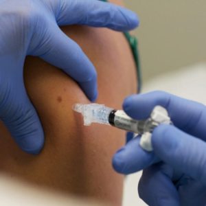 Vaccini: azione protettiva anche sul cuore