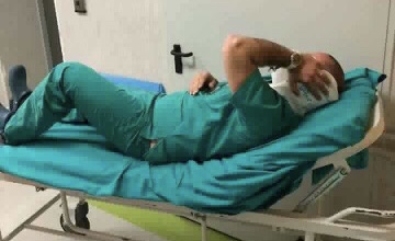 Napoli, aggrediti 5 sanitari da un paziente: trauma cranico per un infermiere