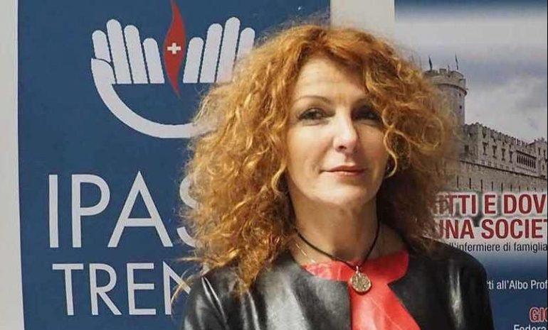 Trento, girava il mondo coi permessi per la Legge 104: Luisa Zappini agli arresti domiciliari