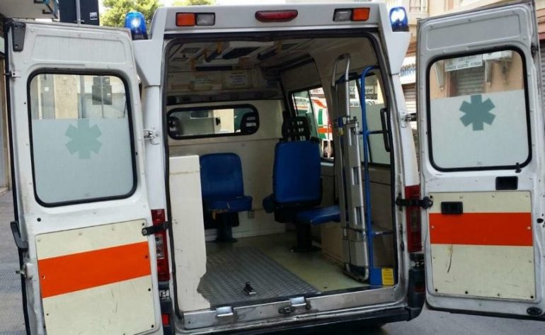Maxi tamponamento a Bari: 6 feriti trasportati in un’unica ambulanza