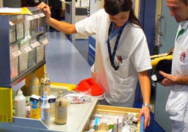 Somministrazione farmaci: gli infermieri piemontesi non rispettano i protocolli “per fare prima”