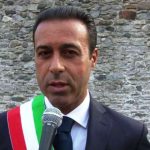Domodossola, il sindaco chiede stanze separate per le vaccinazioni dei bimbi e dei rifugiati: “Piccoli a rischio di contagio” 1