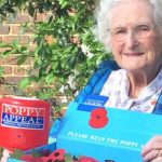 L’infermiera Rosemary Powell si ritira:"A 103 anni è ora di andare in pensione"