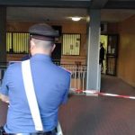 Roma: mostra la pistola al medico durante la visita, uccide accidentalmente un paziente in attesa