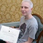 Simone ringrazia compagni e insegnati per essersi vaccinati:”Dedico a voi il mio diploma”
