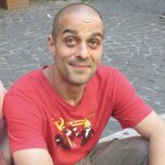 Giovane infermiere muore cadendo da balcone