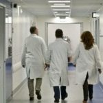 Ospedale del Mare: il reparto di Chirurgia Vascolare chiude per festeggiare il nuovo primario. Pazienti dimessi e trasferiti altrove