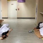 Ospedale di Saronno: corridoi invasi da clochard ogni notte@