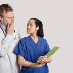 Tra 5 anni mancheranno 70.000 infermieri e 11.800 medici: neanche lo sblocco totale del turnover potrebbe evitare il collasso del SSN