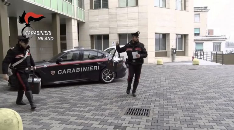 A 300 km/h con la nuova Alfa Giulia: Carabinieri compiono “miracolo” trasportando 3 organi al Niguarda