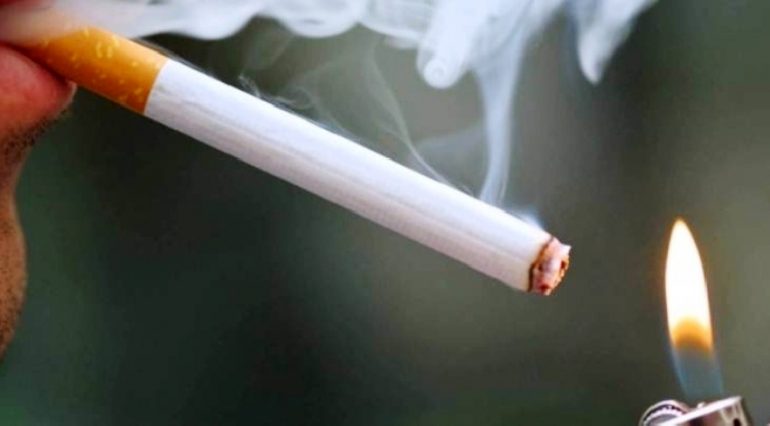 Tabacco killer: il fumo è la principale causa di tumori in Italia