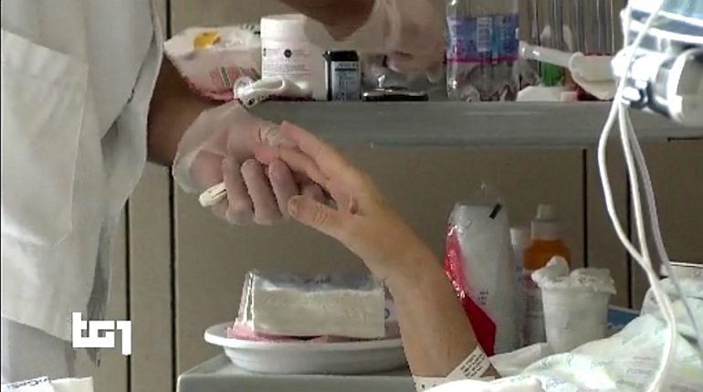 TG1: “In Italia 'mancano' 53.000 infermieri”