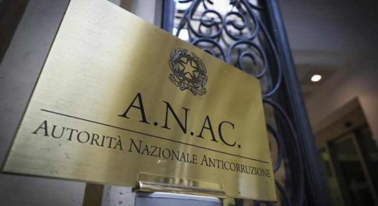 Sanità, le Regioni spendono 6 miliardi l’anno: troppi, secondo l’Anac