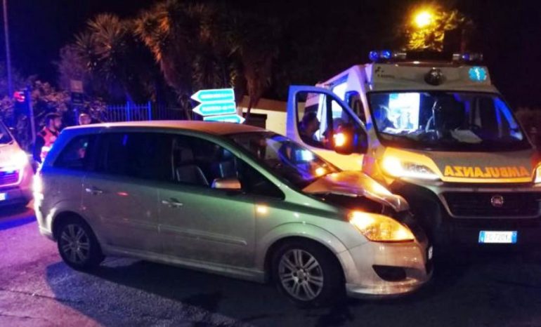 Sannicandro (Bari), incidente coinvolge un’ambulanza