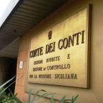 Taormina, dimenticarono una garza nell’addome di una paziente: condannati medici e infermieri