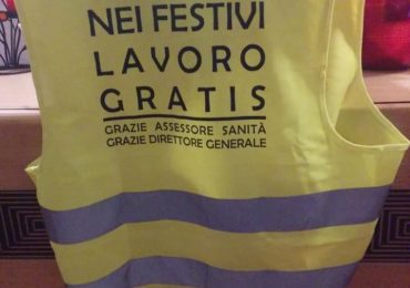 “Nei festivi lavoro gratis”. Gli infermieri indossano i gilet gialli a Sassari