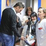 Totti visita i bimbi ricoverati al Bambin Gesù:”Vi aiuterò a costruire il nuovo ospedale”