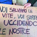 Bari, gli infermieri protestano: “Incertezza sul nostro futuro”