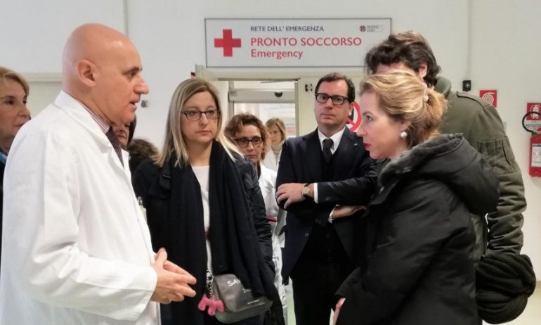 Roma, Giulia Grillo visita a sorpresa il Pertini: “Bilancio abbastanza positivo”