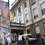 Milano, rimosso il manifesto contro l’aborto davanti alla clinica Mangiagalli