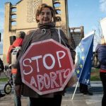 Eccessivo ricorso all’aborto: ecco la proposta di legge della Lega sull'adozione del concepito