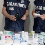 Napoli, arrestato farmacista: vendeva medicinali rubati