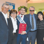 Sconfigge la leucemia e diventa infermiere. La storia di Silviu Isopescu