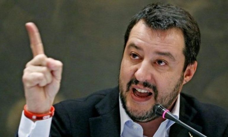 Vaccini, Salvini torna all’attacco: “Non voglio bambini di serie B”. È ancora polemica