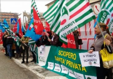 Sanità privata e rinnovo del contratto: manifestazione a Rimini