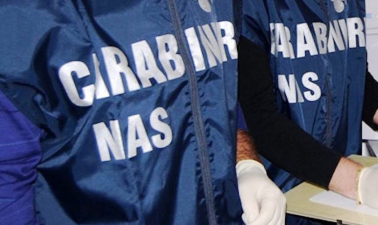 Catanzaro, tre medici di base denunciati dai carabinieri del Nas