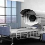 Telecamere nelle strutture per anziani e disabili: l’emendamento che fa discutere