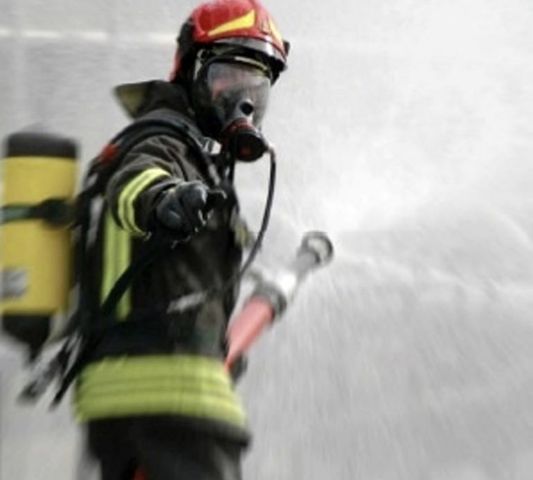 Devis, Vigile del Fuoco:“Cerco l’infermiera che mi ha salvato la vita nell’incendio di Rezzato” 1