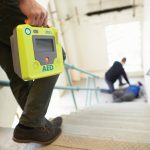 Defibrillazione in doppia sequenza nel trattamento della fibrillazione ventricolare refrattaria extraospedaliera: quale outcome nel paziente?