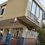 Formia: medico tenta di strangolare infermiere per non avergli aperto la porta. Asl indaga sull’accaduto