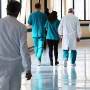La proposta del Veneto: assumere subito gli specializzandi per ovviare alla carenza di medici
