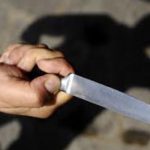 Paziente armato di coltello minaccia di morte infermiera: denunciato per porto abusivo di arma