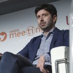 Roberto Speranza è il nuovo ministro della Salute "assicurare un piano di assunzioni straordinarie di medici e infermieri"
