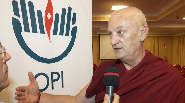 Cesare Milani, monaco buddista: "Ogni identità religiosa nelle cure in ospedale va rispettata"