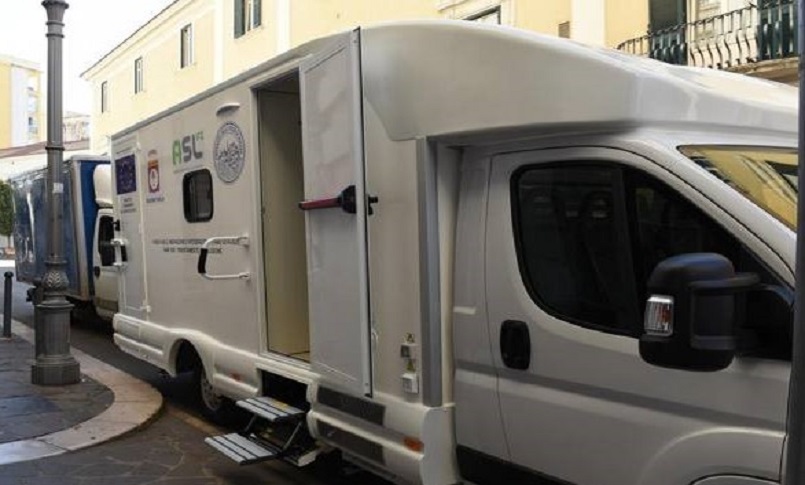 Foggia, un camper per assistere chi vive nei ghetti