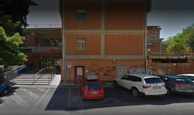 Monterotondo (Roma), bimba di otto anni muore a scuola: soffocata dal cibo?